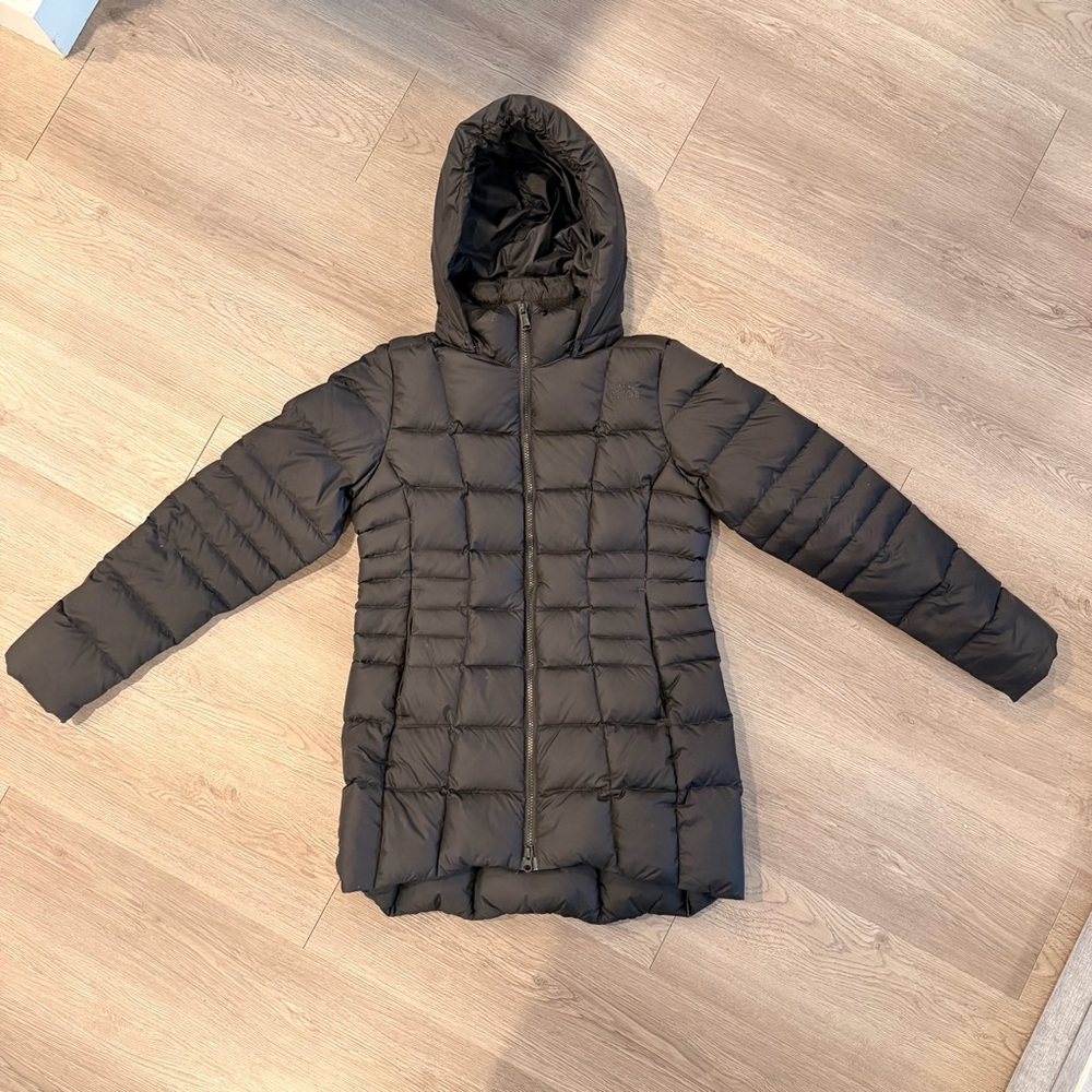 The North Face Metropolis Women's 550 Down Quilted Hooded Parka Size S Black